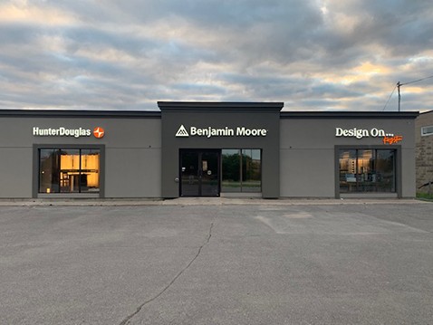 Hunter Douglas Dealer Image
